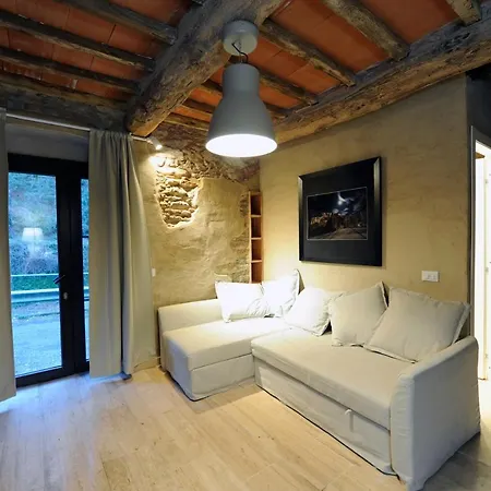 Casa vacanze Incantevole Casa Sul Fiume, Relax E Natura Ai Piedi Della Alpi Apuane Massa (Tuscany)