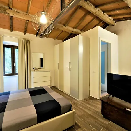 Casa vacanze Incantevole Casa Sul Fiume, Relax E Natura Ai Piedi Della Alpi Apuane