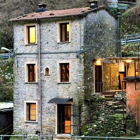 Incantevole Casa Sul Fiume, Relax E Natura Ai Piedi Della Alpi Apuane Casa vacanze
